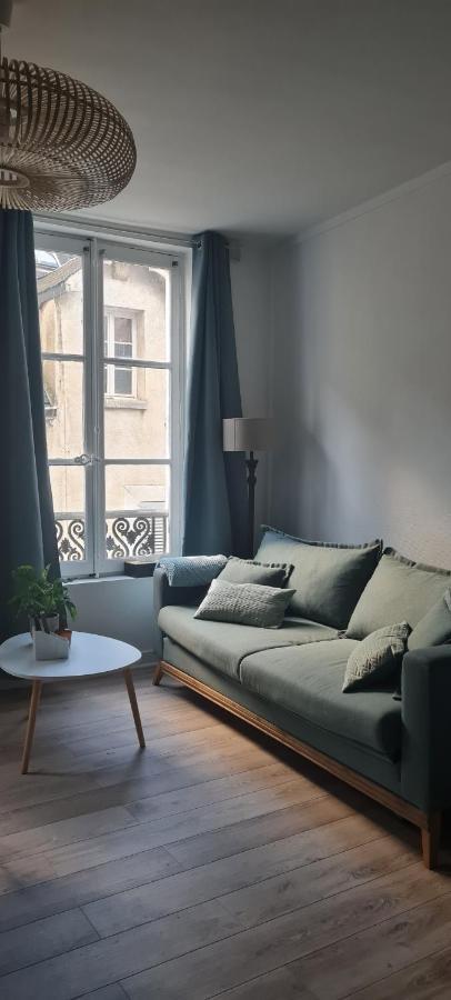 Studio 4 Personnes Aux Pieds Du Chateau De Blois Avec Experience De Dormir Sous Les Aurores Boreales Exterior photo
